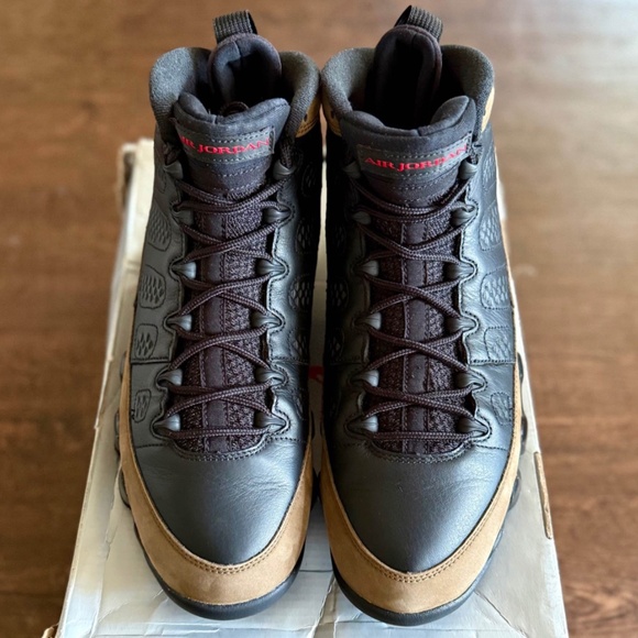 I’m selling these Jordan 9 shoes. - Picture 1 of 1